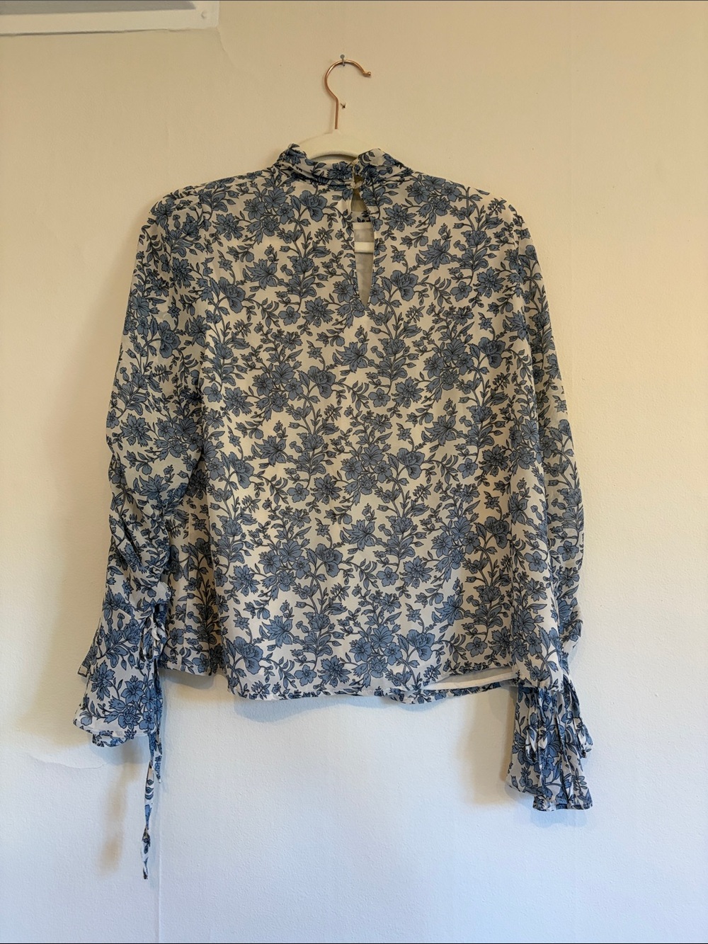 Astr Blue Floral Mock Neck Tie-Sleeve Blouse - Picture 8 of 8